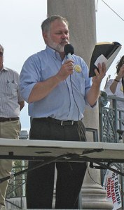 lively_speech_4220_231