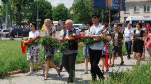 A flower-laying ceremony at the Victims of Repressions’ Monument. Photo: Civil Rights Defenders.