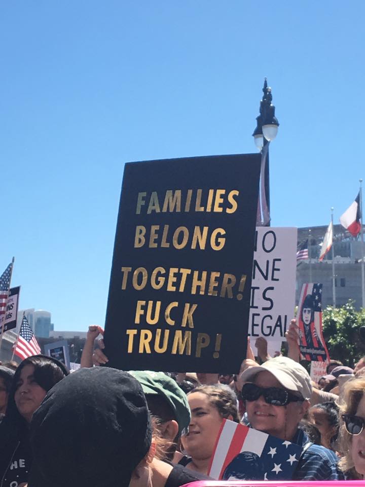 36454484_10216135921286114_9098100343480254464_n